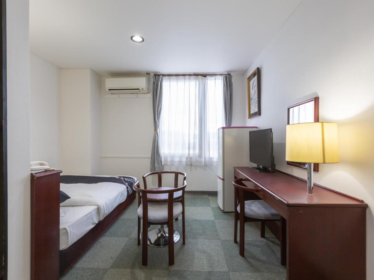 Oyo Sun Hotel Kurayoshi Exteriör bild
